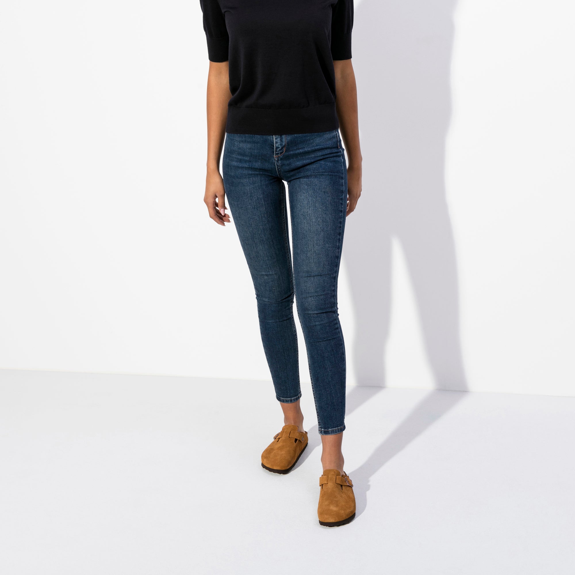 Boston Suede Leather in Mink (Soft Footbed)