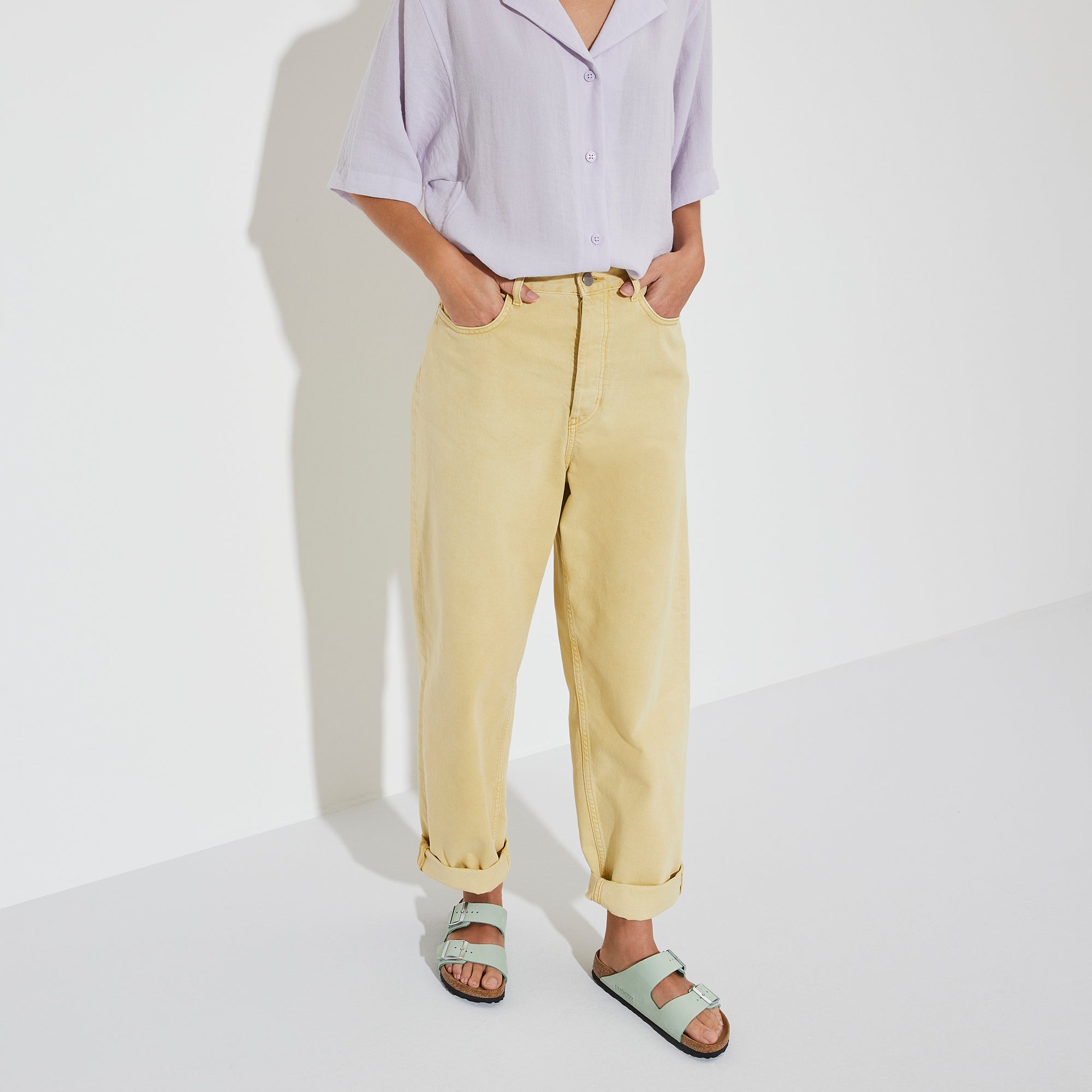 Arizona Nubuck Leather in Matcha (Soft Footbed)