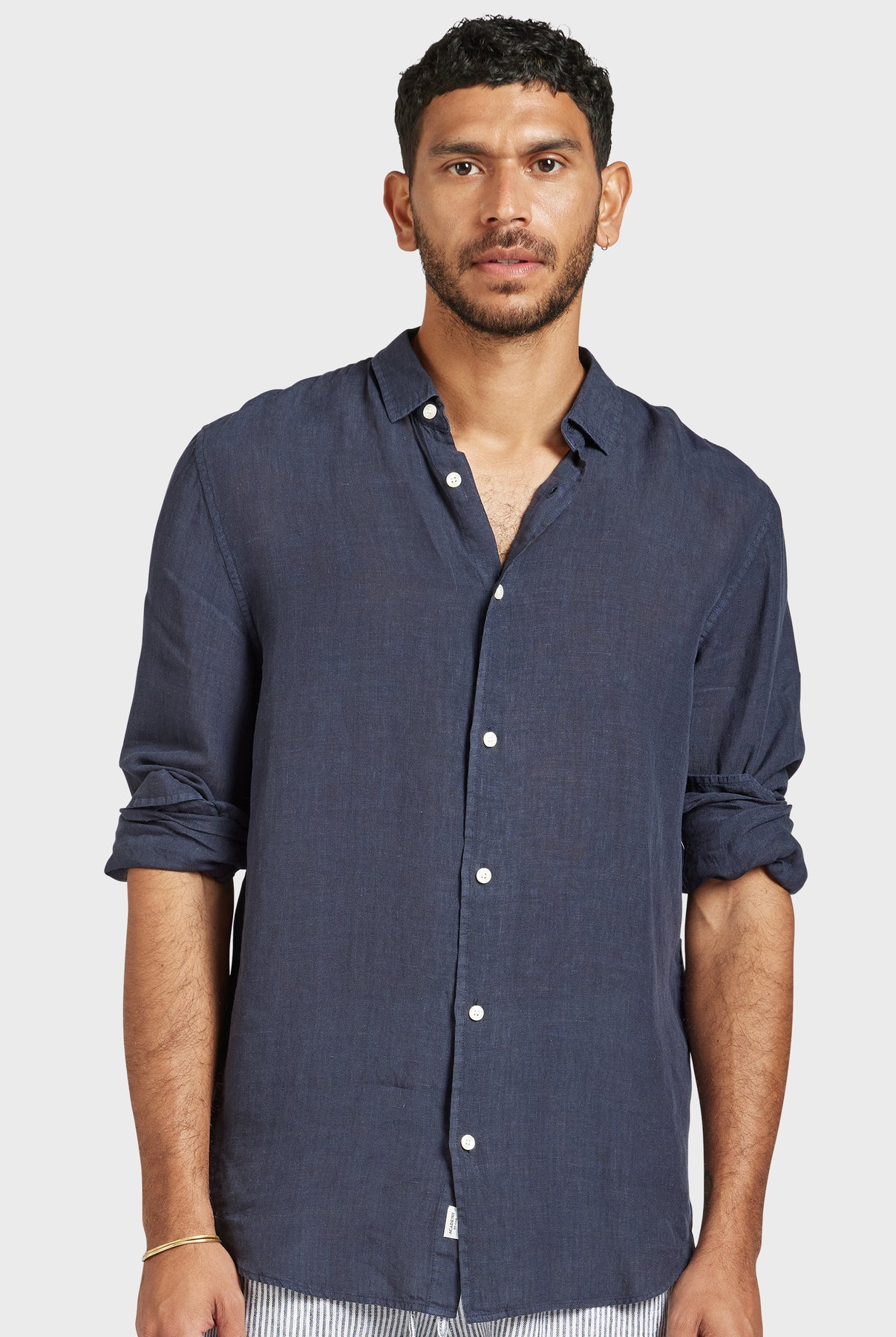 Mick Linen Shirt in Navy