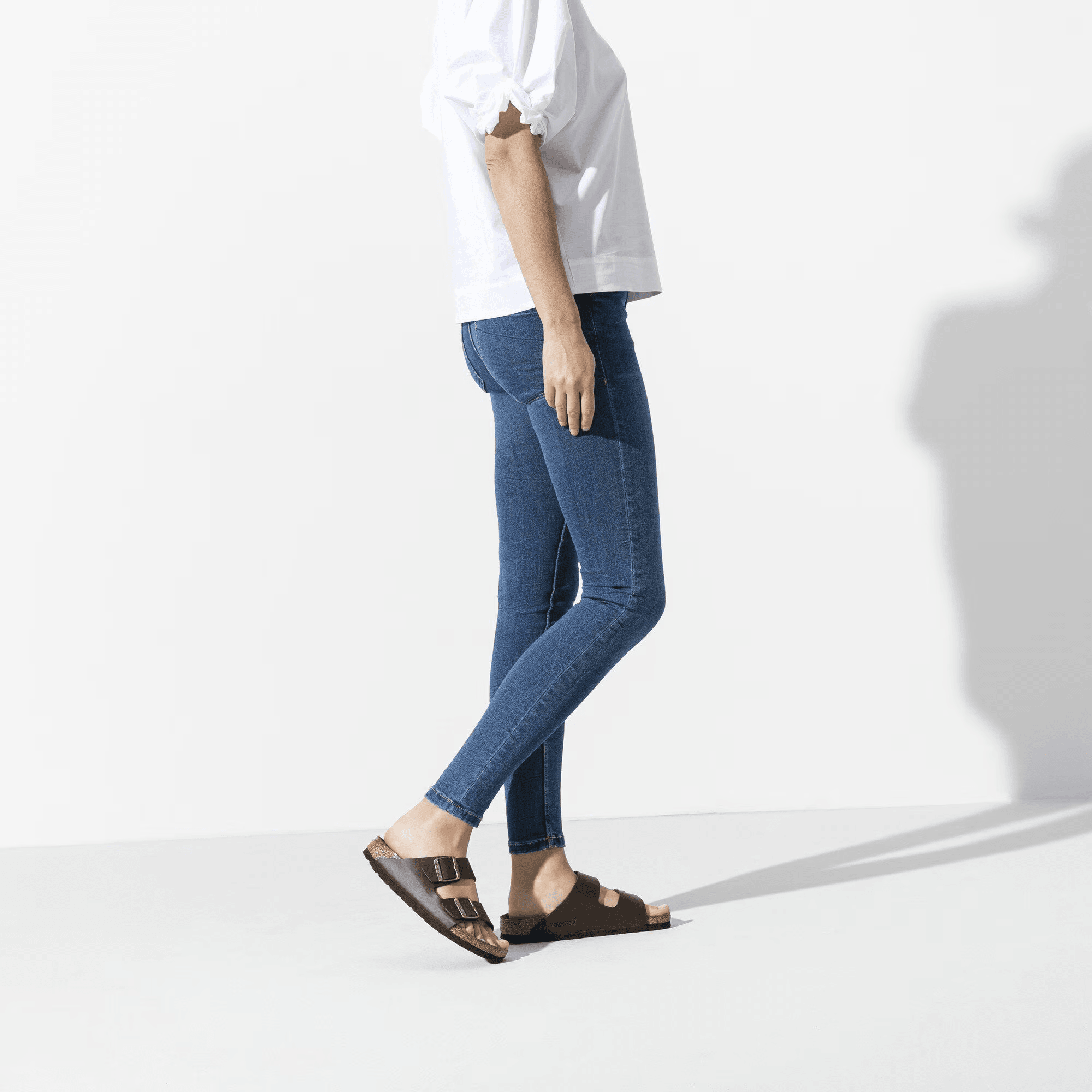 Arizona Birko-Flor in Dark Brown (Classic Footbed - Suede Lined)