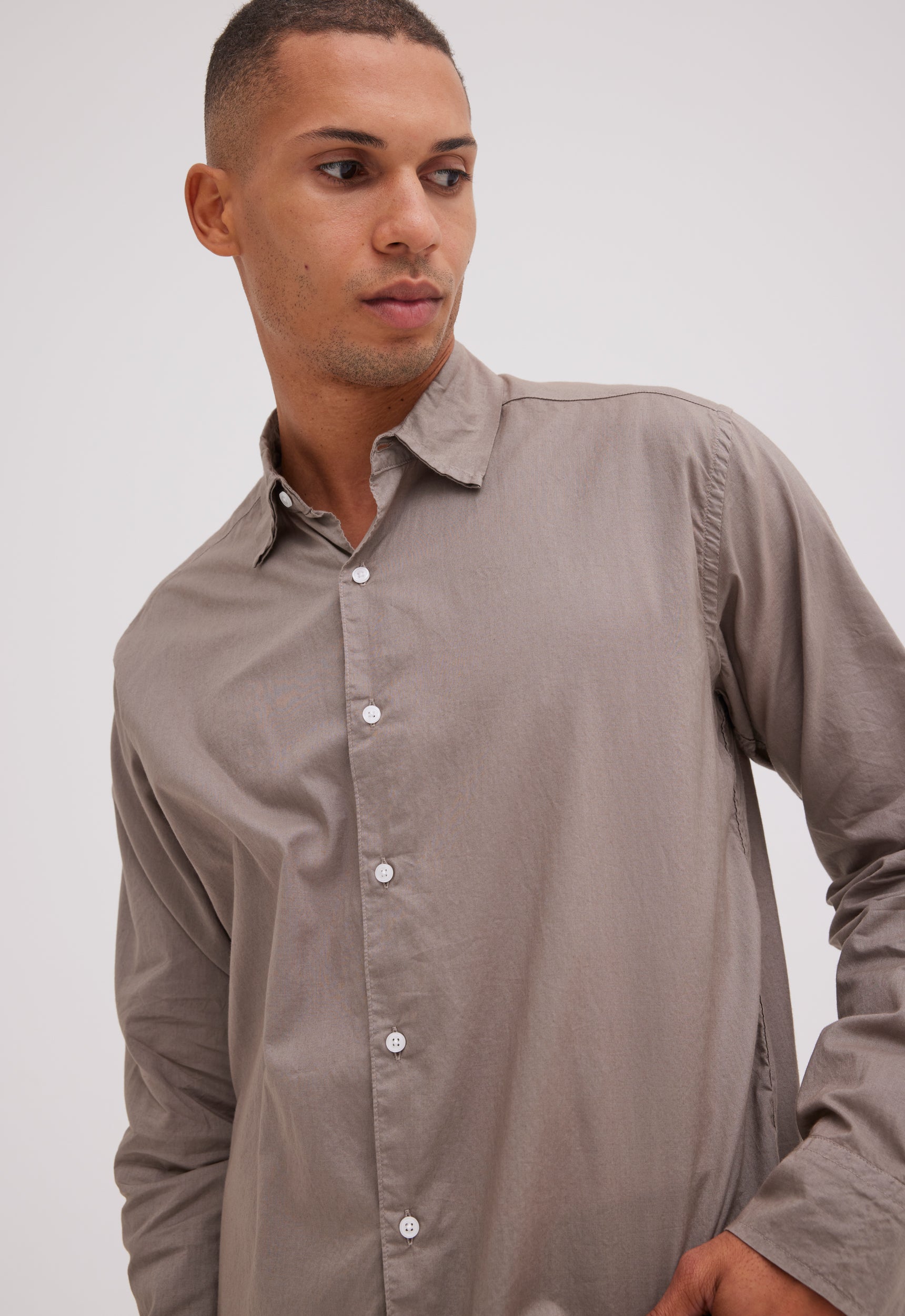 Folded Collar Cotton Shirt in Gully Neutral