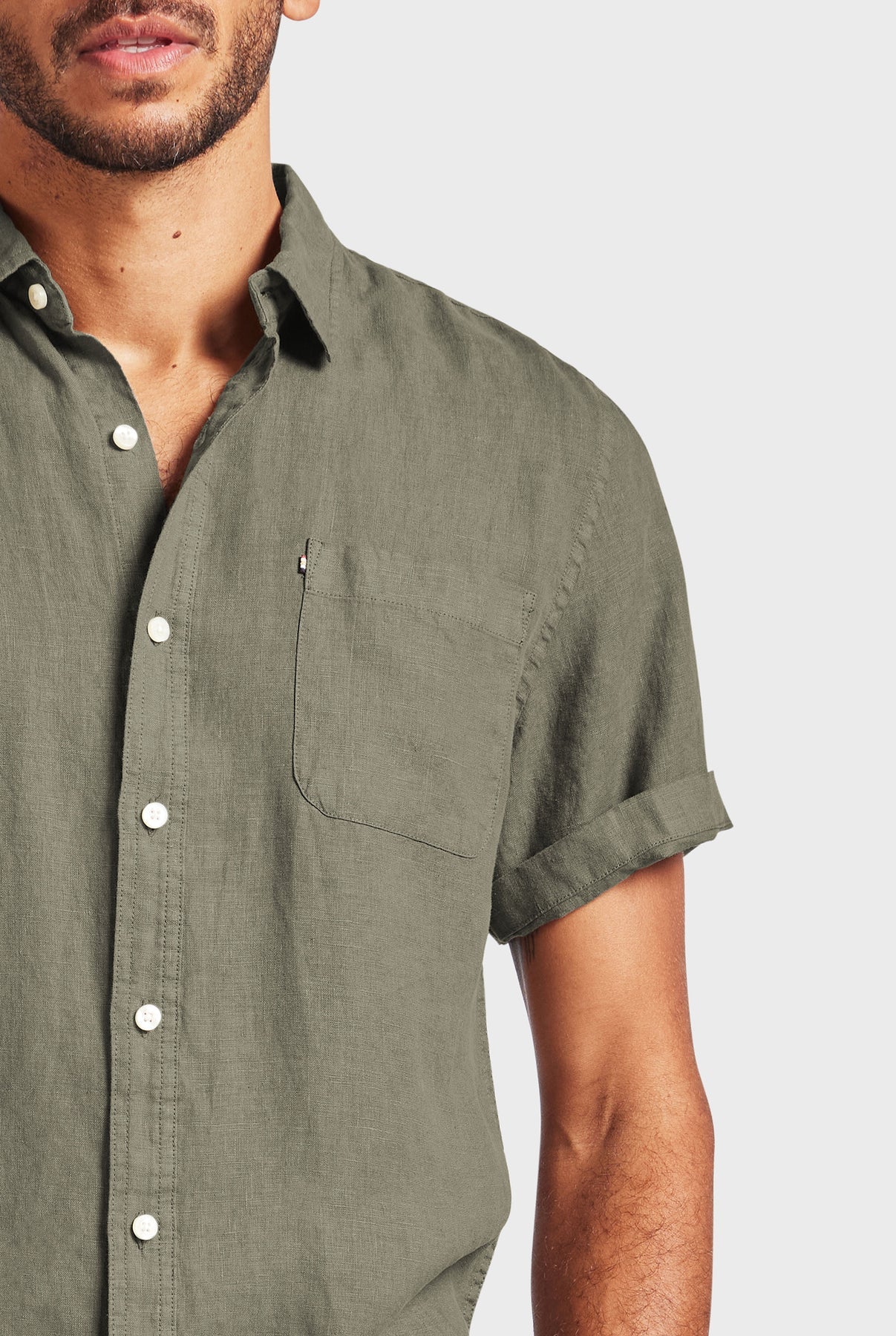 Hampton Linen Short Sleeve Shirt in Smoke Pine