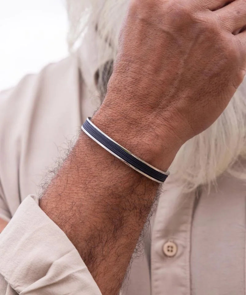 Navarch 9mm (Navy | Silver)