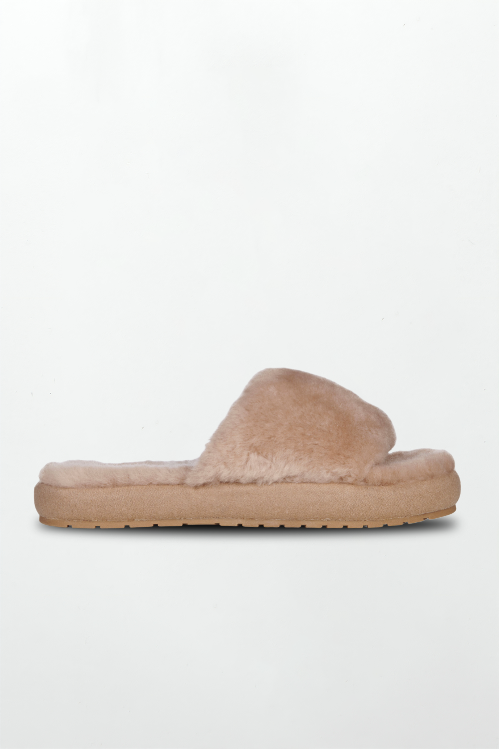 Mckay in Camel - Milu James St