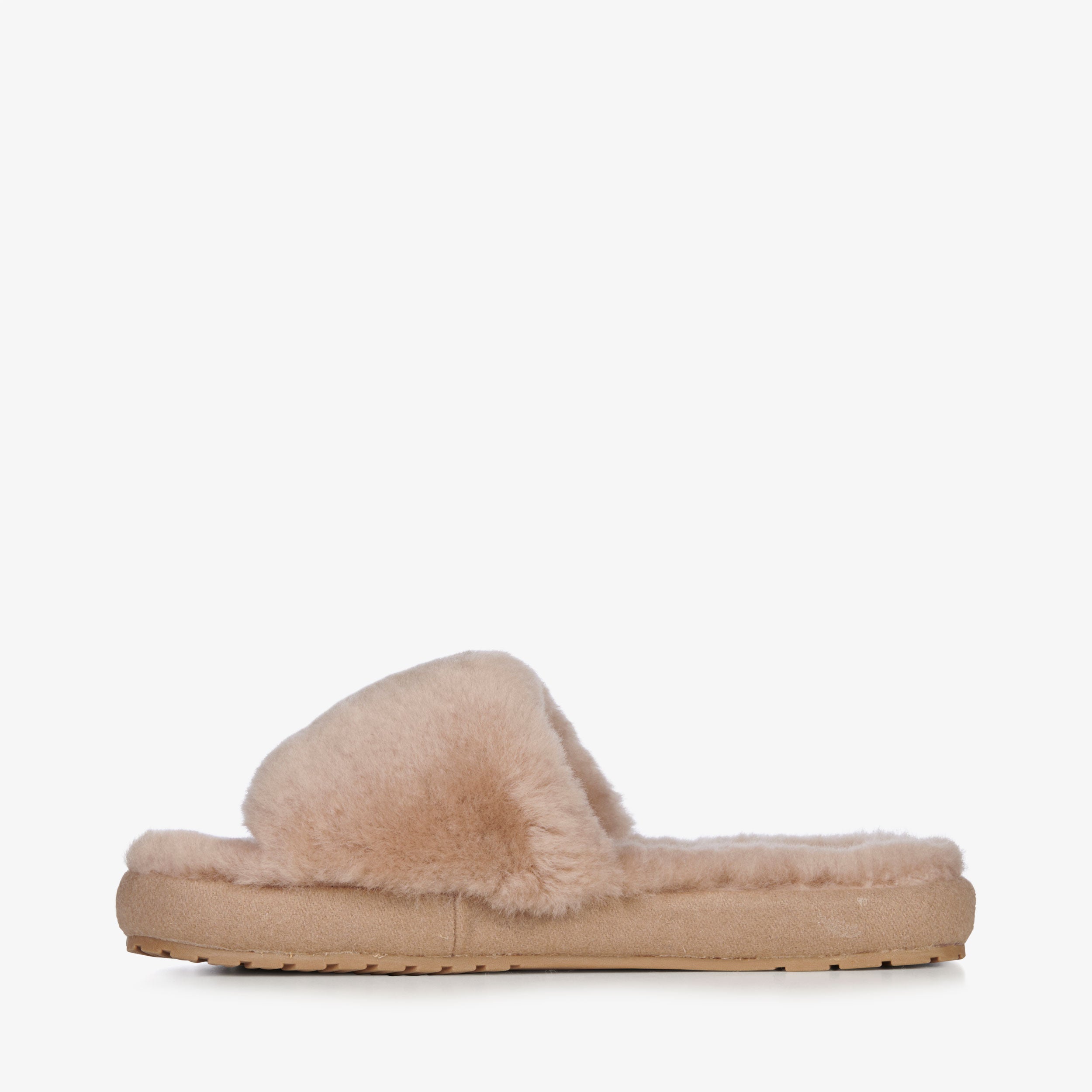 Mckay in Camel - Milu James St