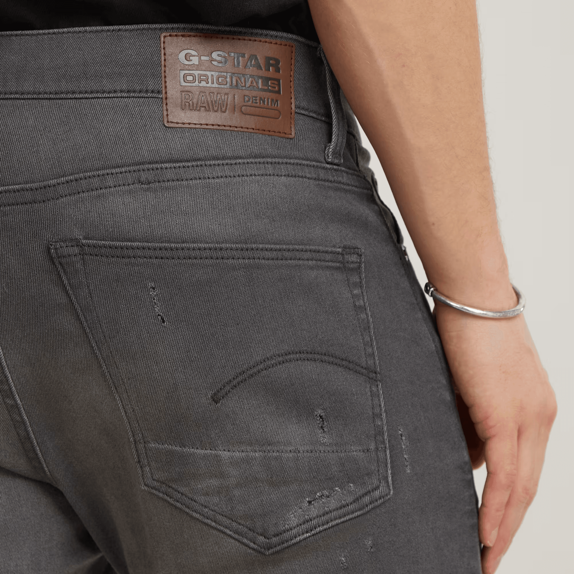 3301 Slim Denim Shorts in Light Aged Destroy