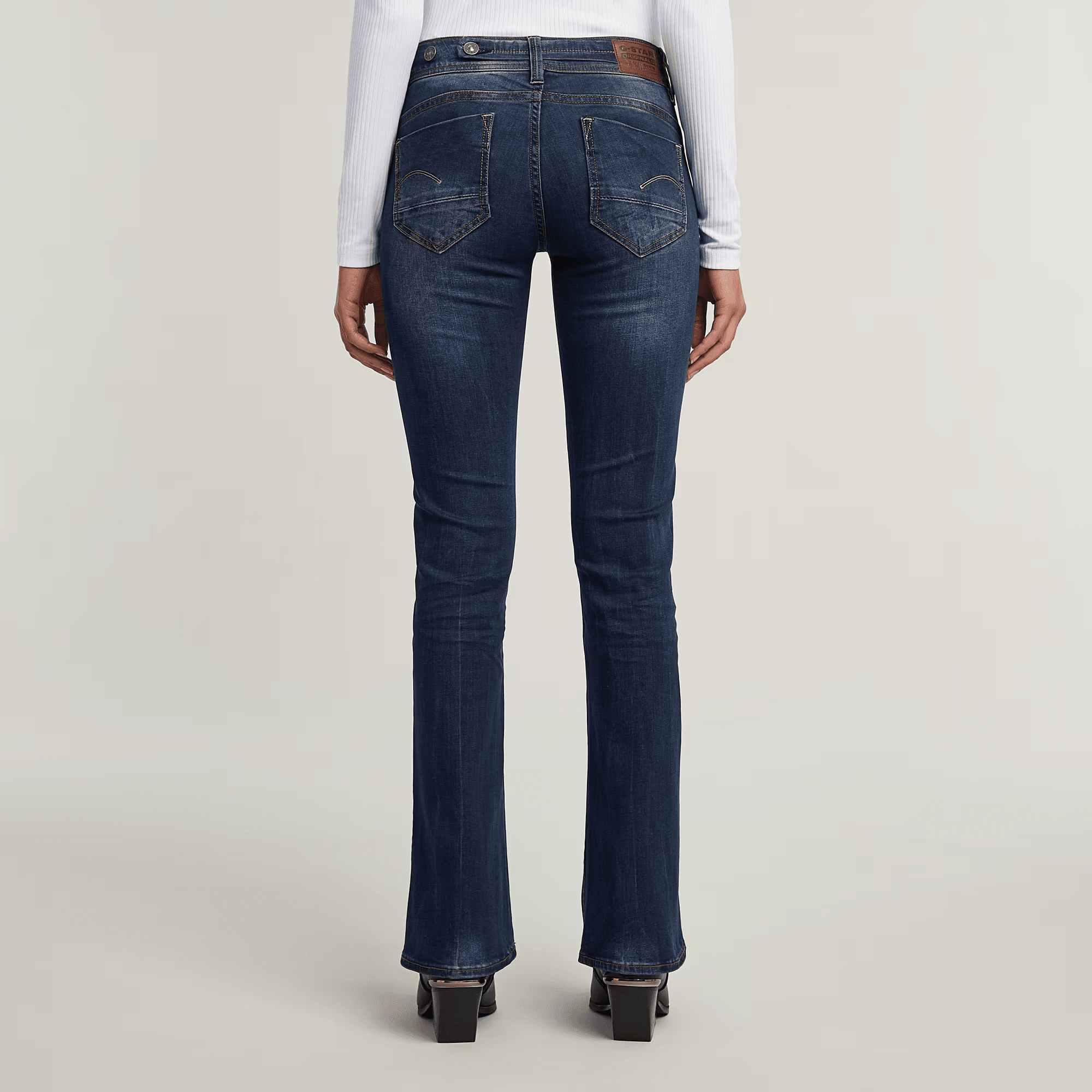 Midge Bootcut Jeans in Dark Aged