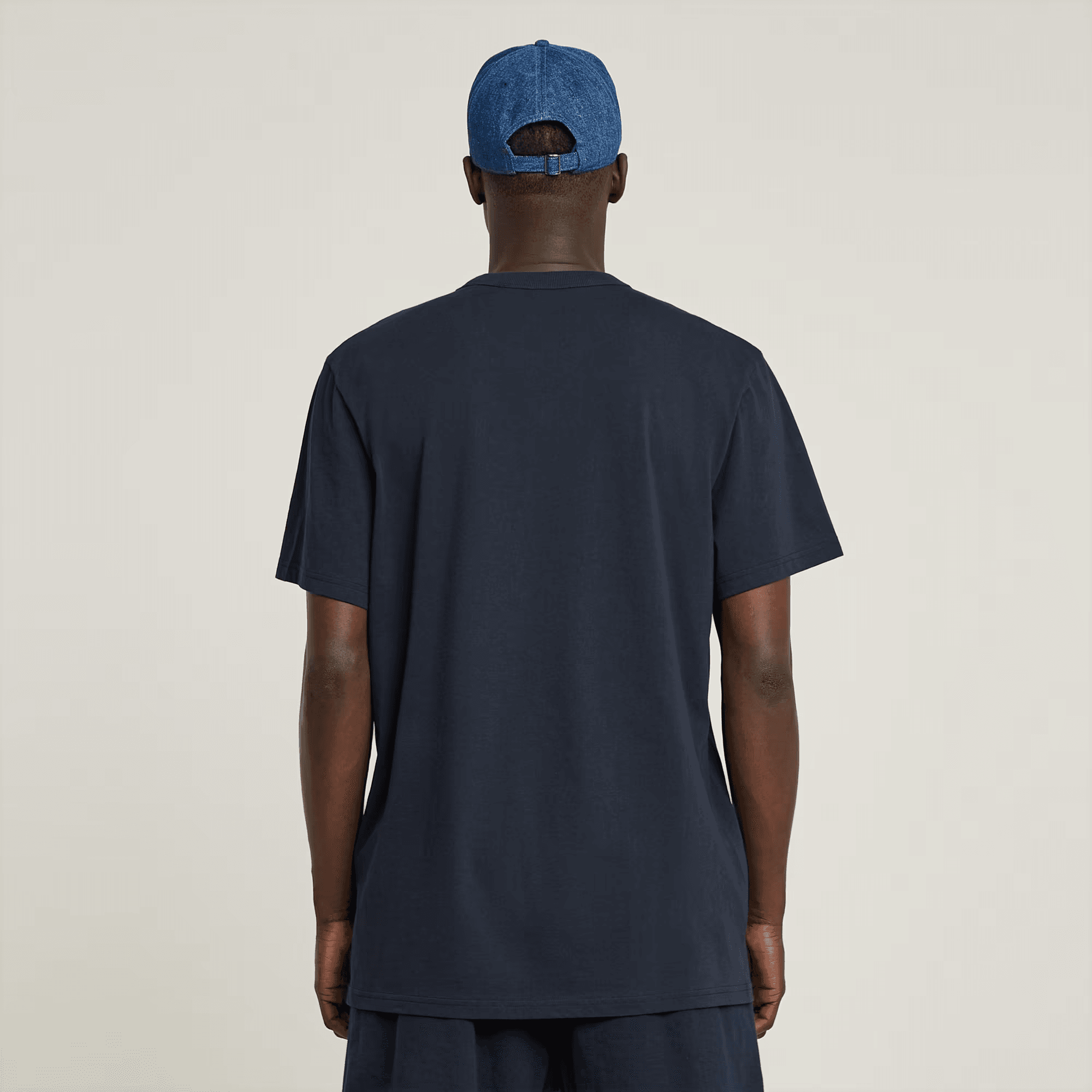 Nifous T-Shirt in Salute