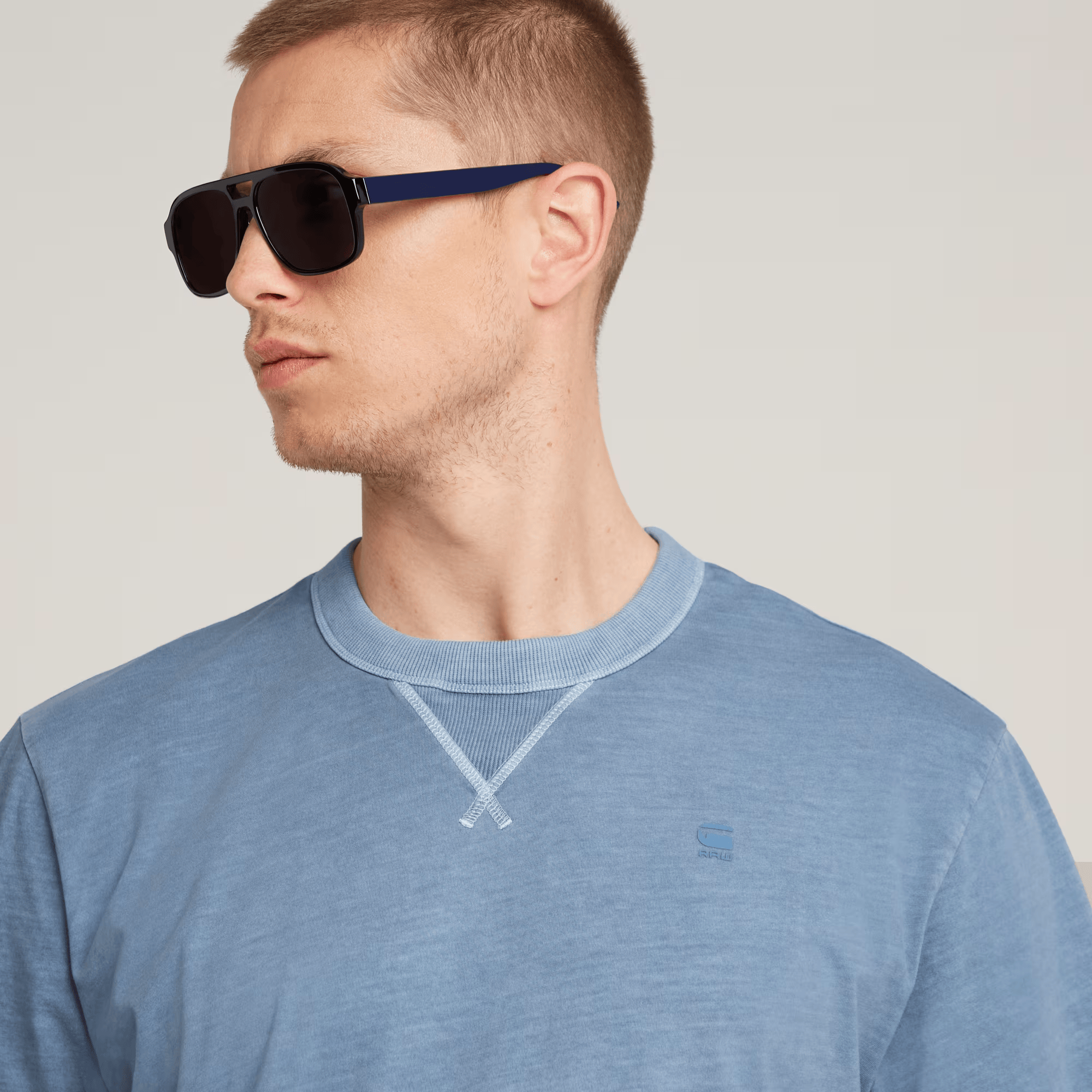 Nifous T-Shirt in Avio Gd - Milu James St