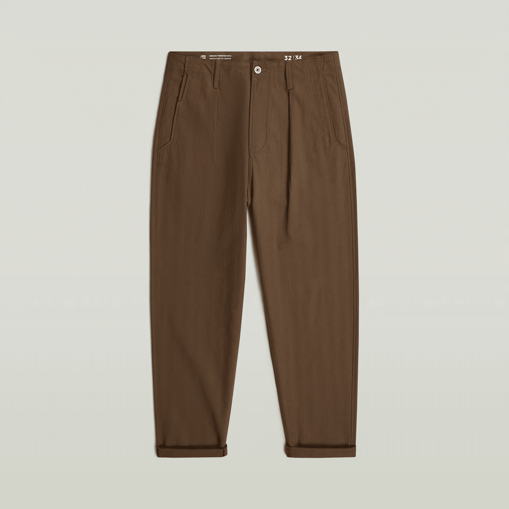 Pleated Chino Relaxed Tapered Pants in Desert Palm/Deep Brown