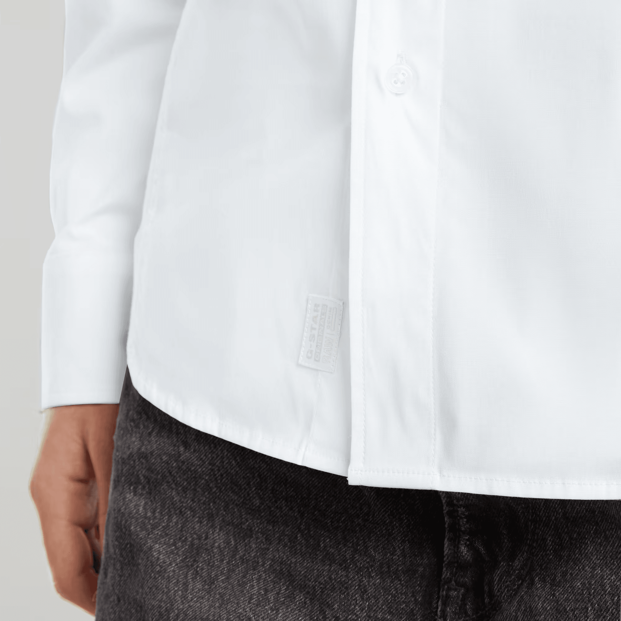 Uniform Slim Shirt in White