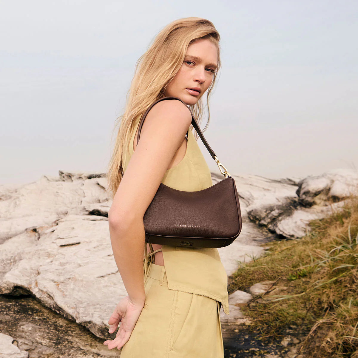 Look Both Ways Bag in Cocoa/Brushed Gold - Milu James St