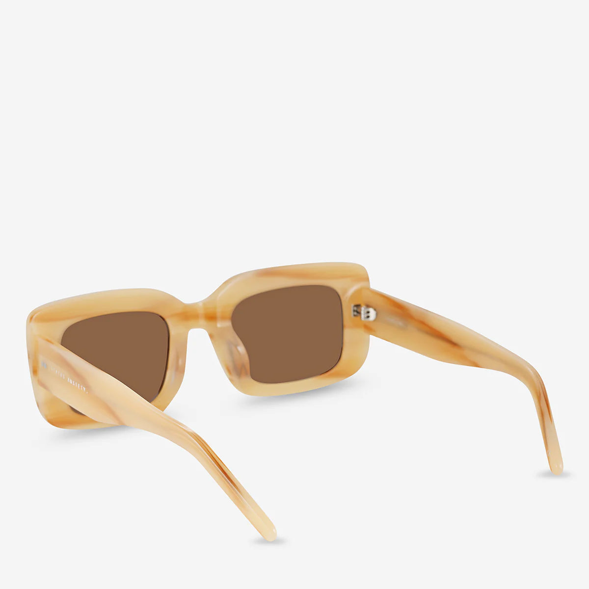 Unyielding Sunglasses in Blonde