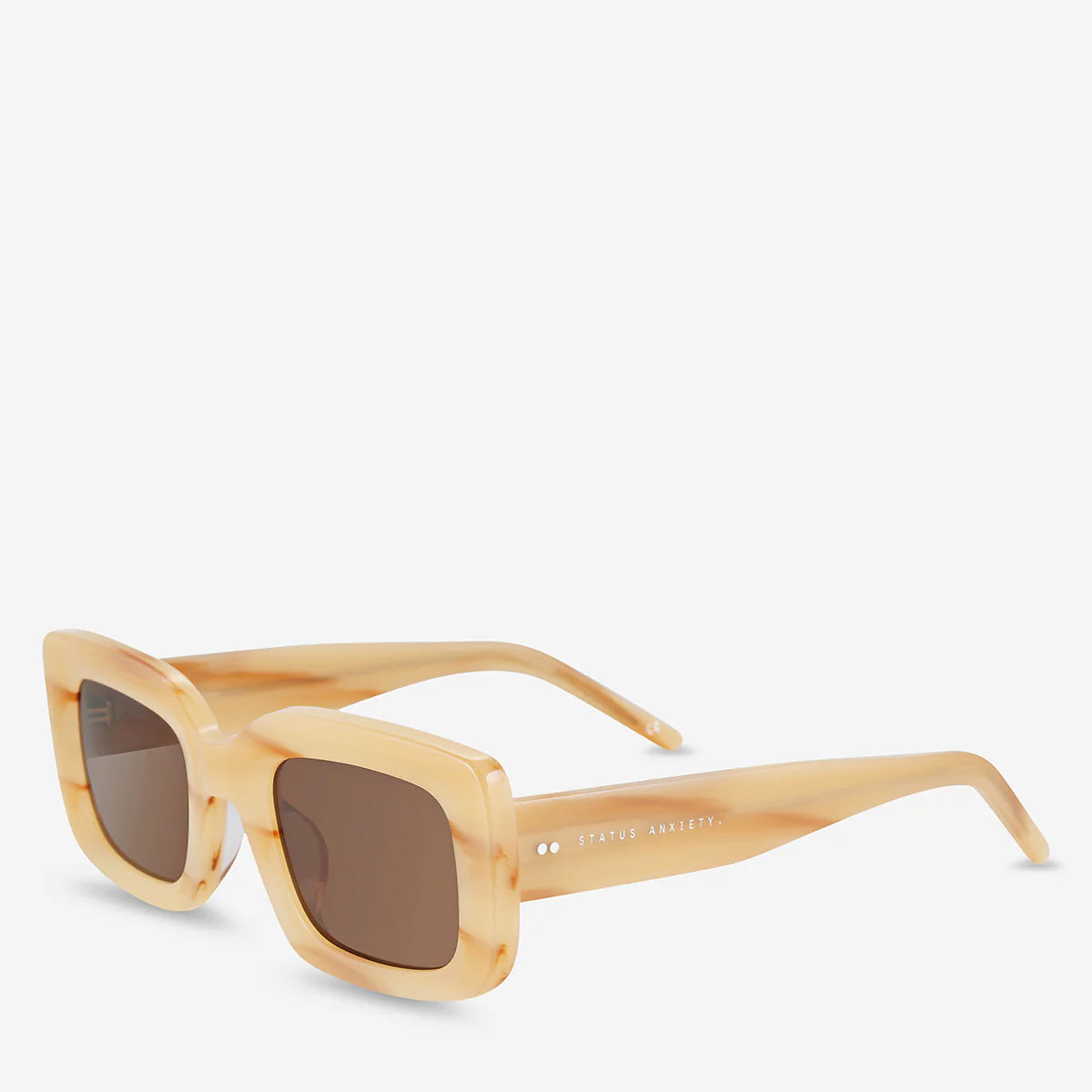 Unyielding Sunglasses in Blonde