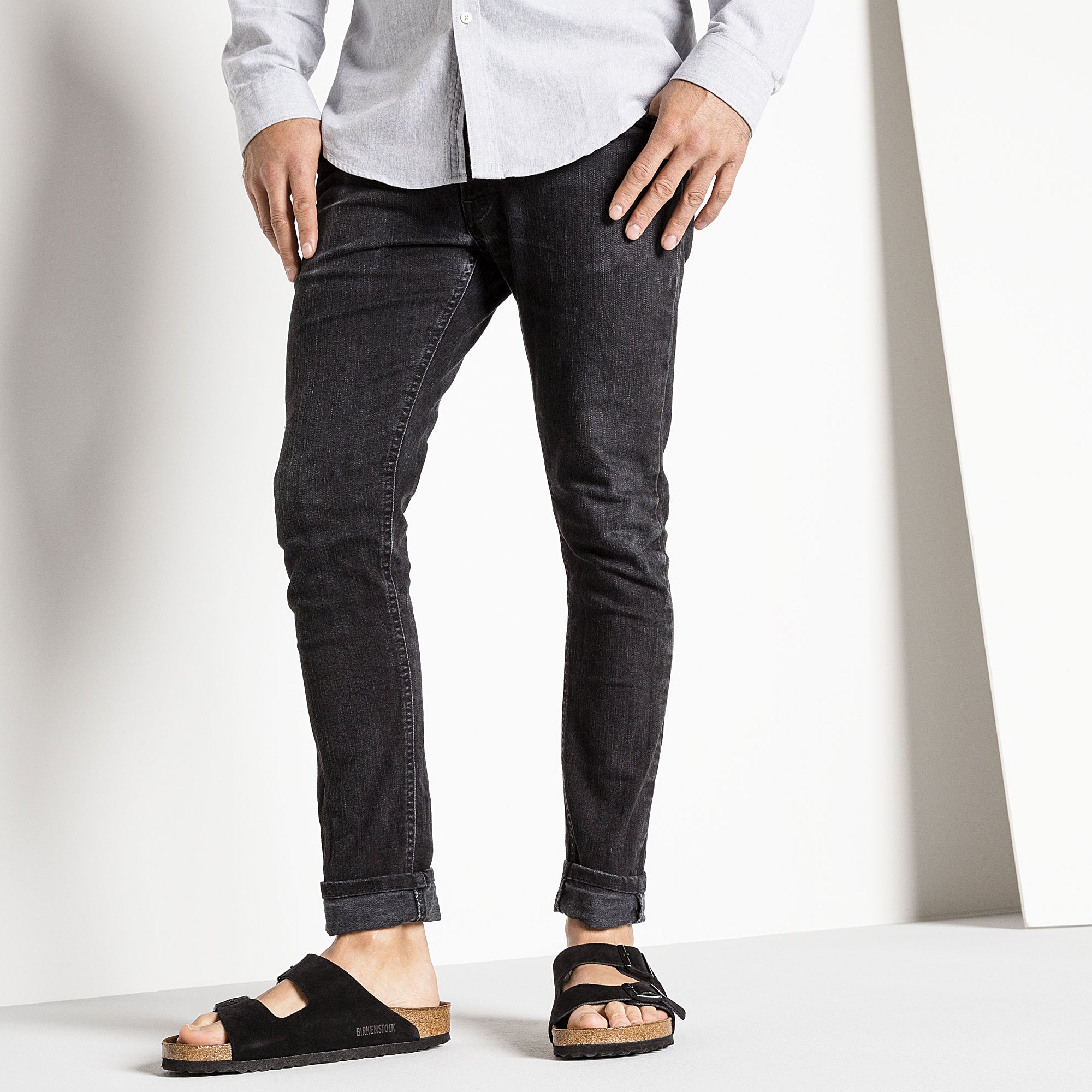 Arizona Suede Leather in Black (Soft Footbed - Suede Lined)