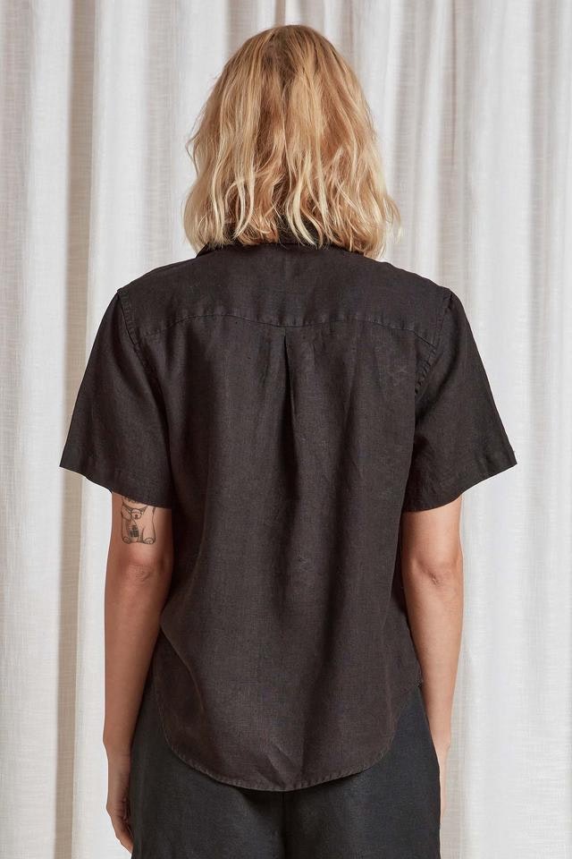 (W) Vacation Short Sleeve Linen Shirt in Black