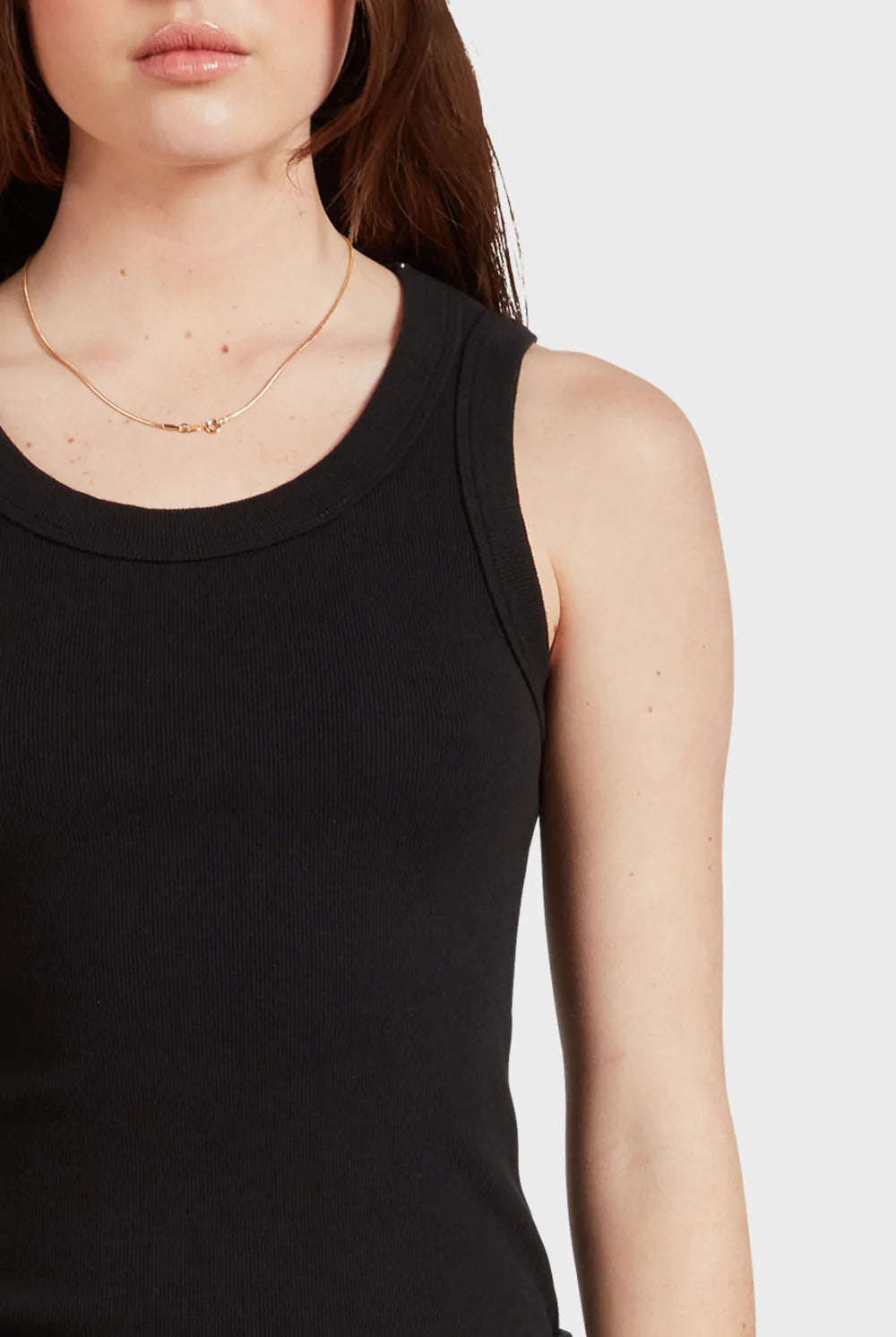 (W) Essential Rib Tank in Black