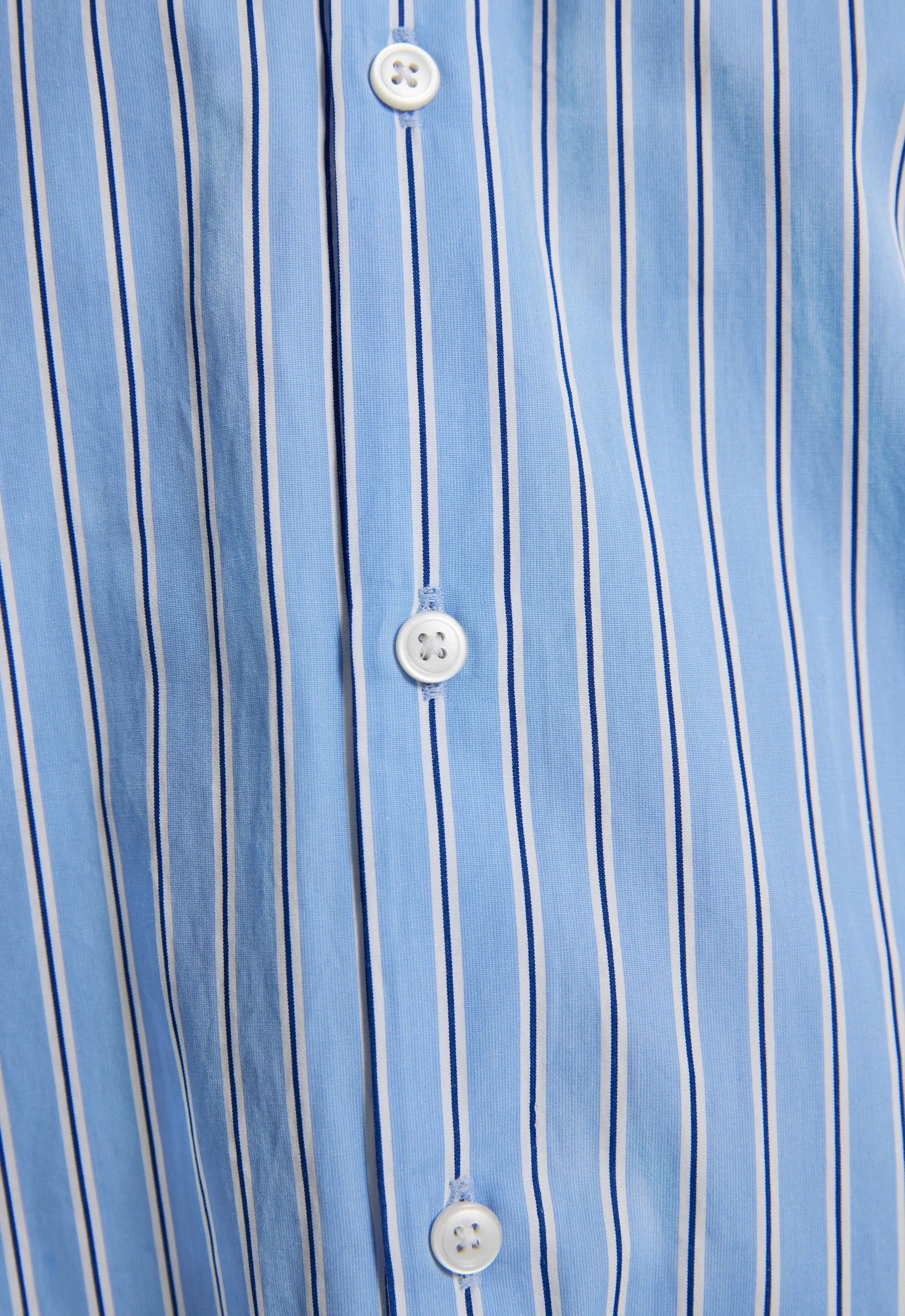 Wilhelm Shirt in Blue/Navy/Stripe