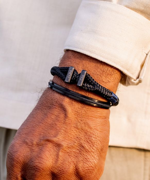 Icy Ike (Black Black) - Milu James St