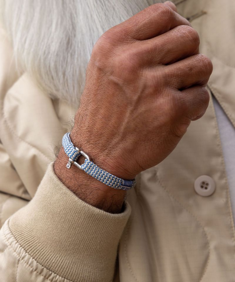 Vicious Vik (Ivory-Pigeon Blue | Silver)