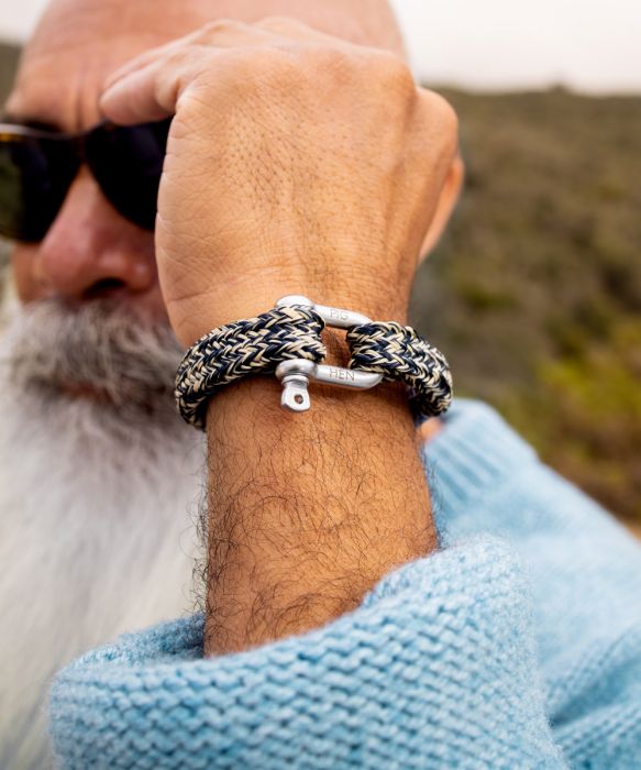 Gorgeous George (Navy Sand Silver) - Milu James St