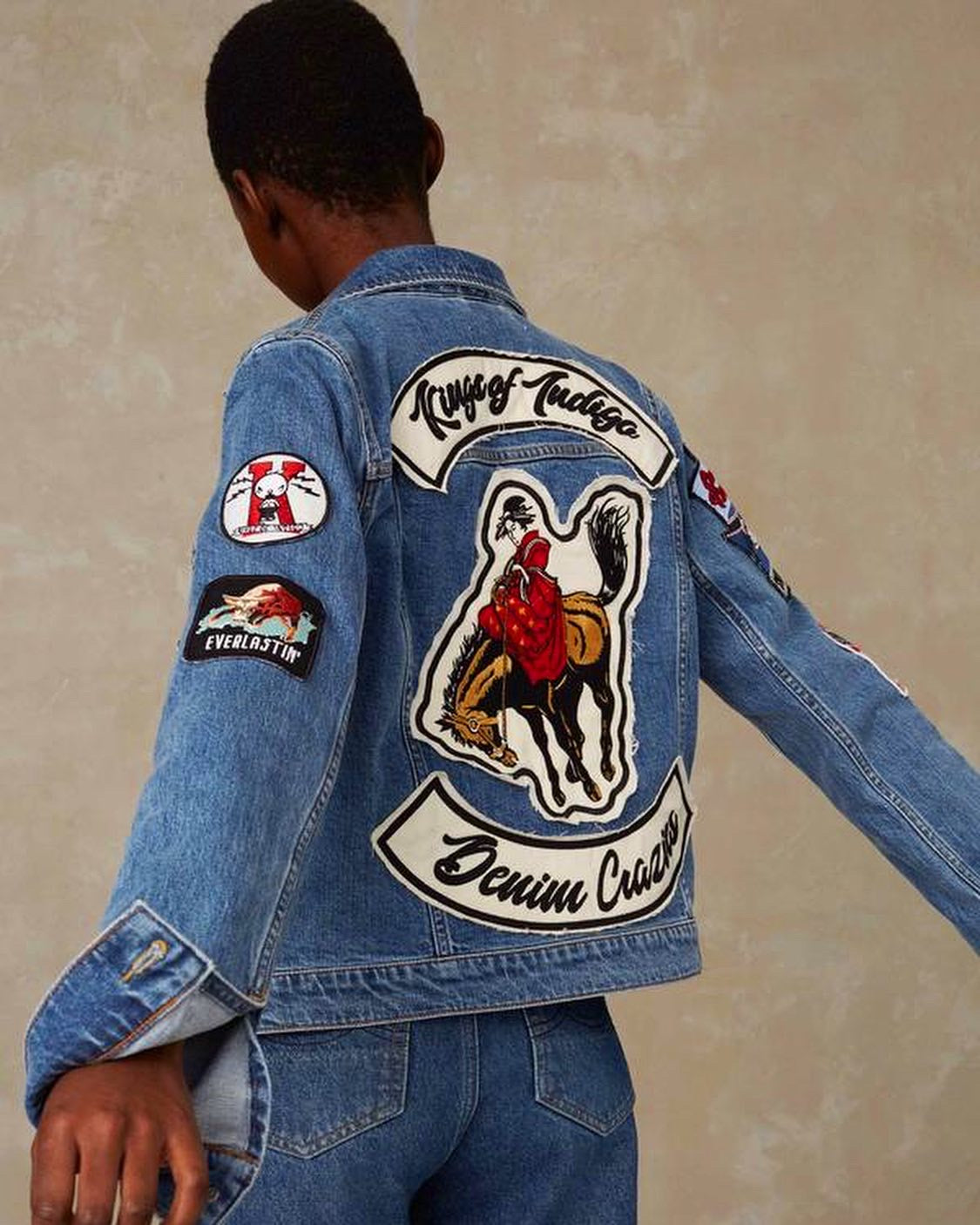 Anna Bio Stretch Blue Badge All Over