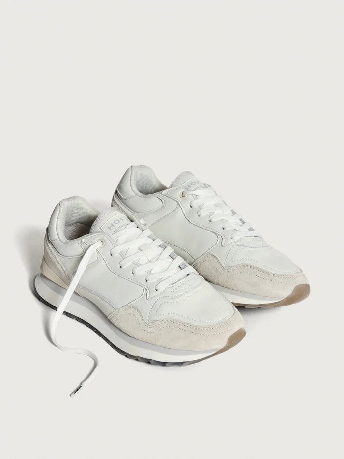 Women's City Cali Sneaker in White