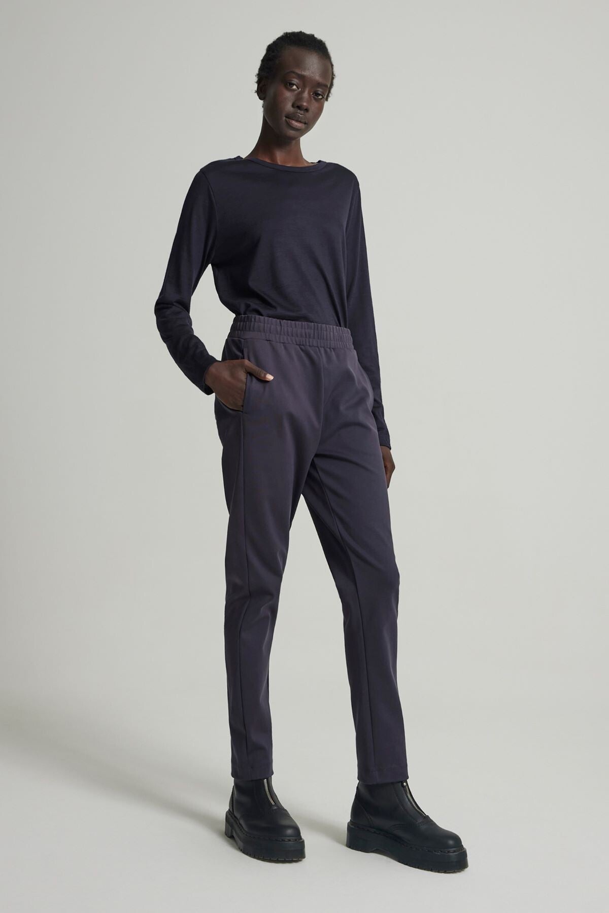 Cub Cotton Ponte Pant in Darkest Navy