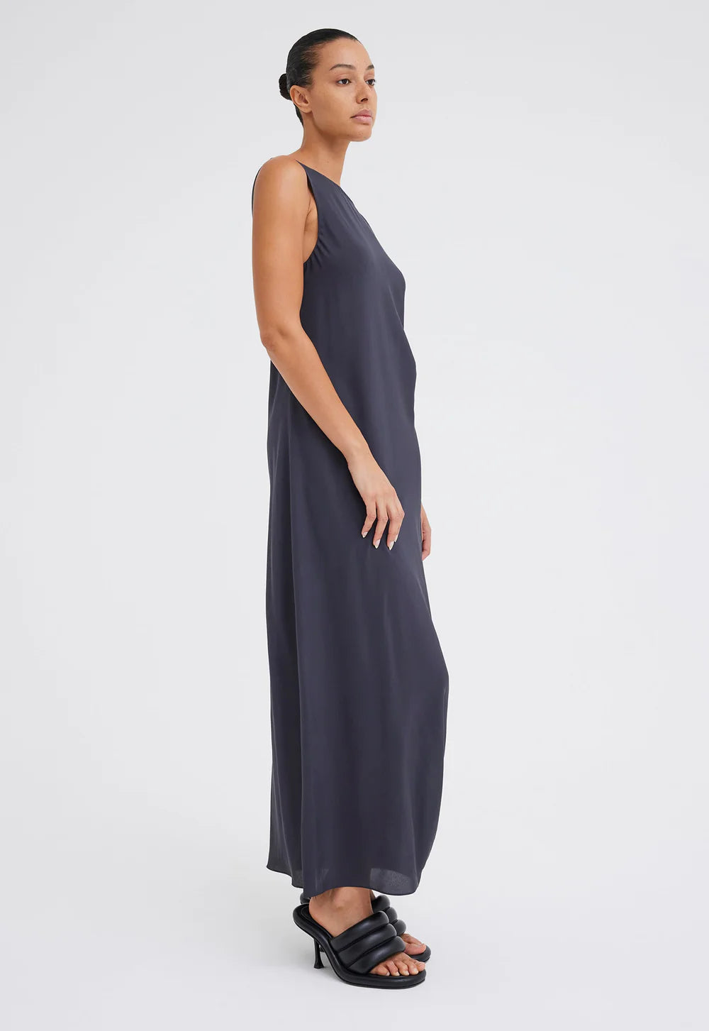 Cloe Silk Maxi Dress in Steelo Grey