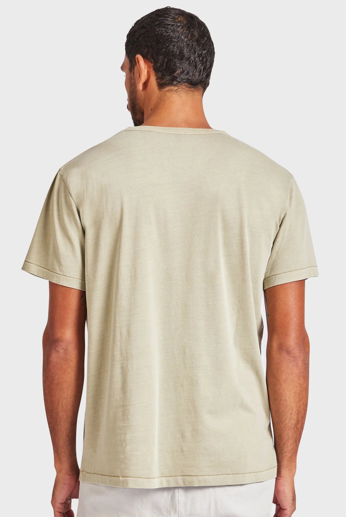 Jimmy Tee in Elm Beige