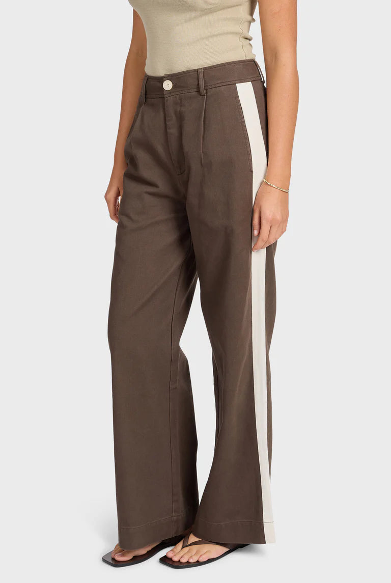 Mindi Twill Pant in Mahogany/Off White - Milu James St