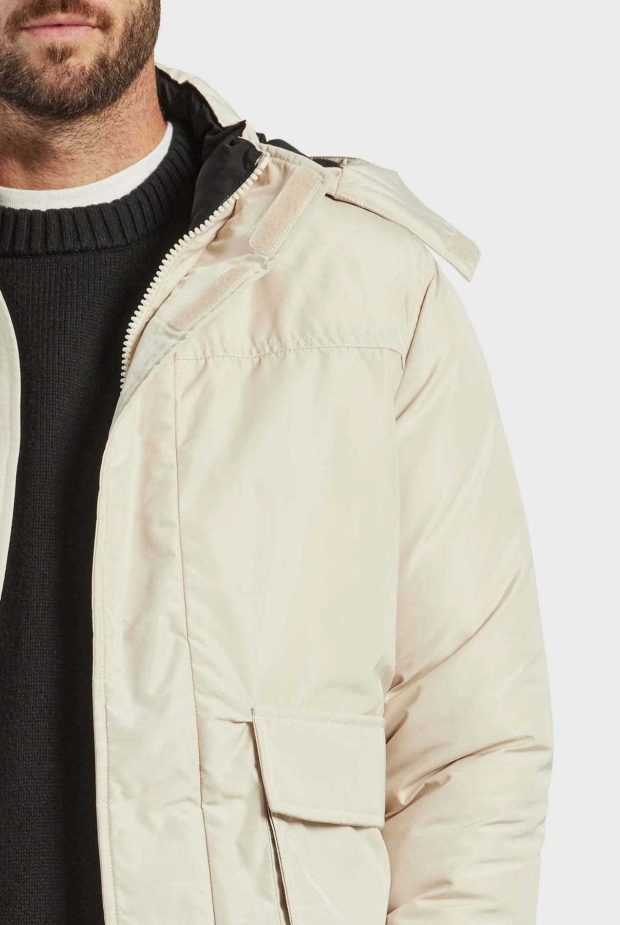 Oregon Puffer Jacket in Macadamia