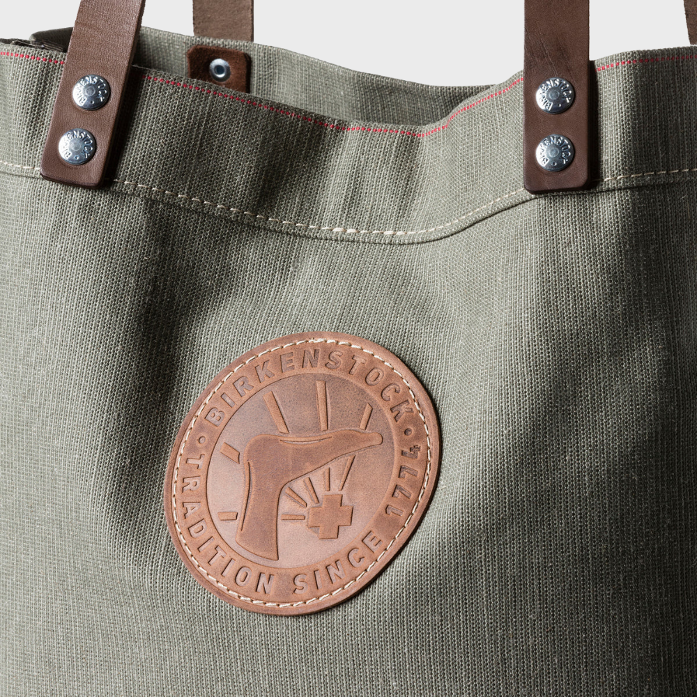 Cologne Bag Canvas Large in Olive Green