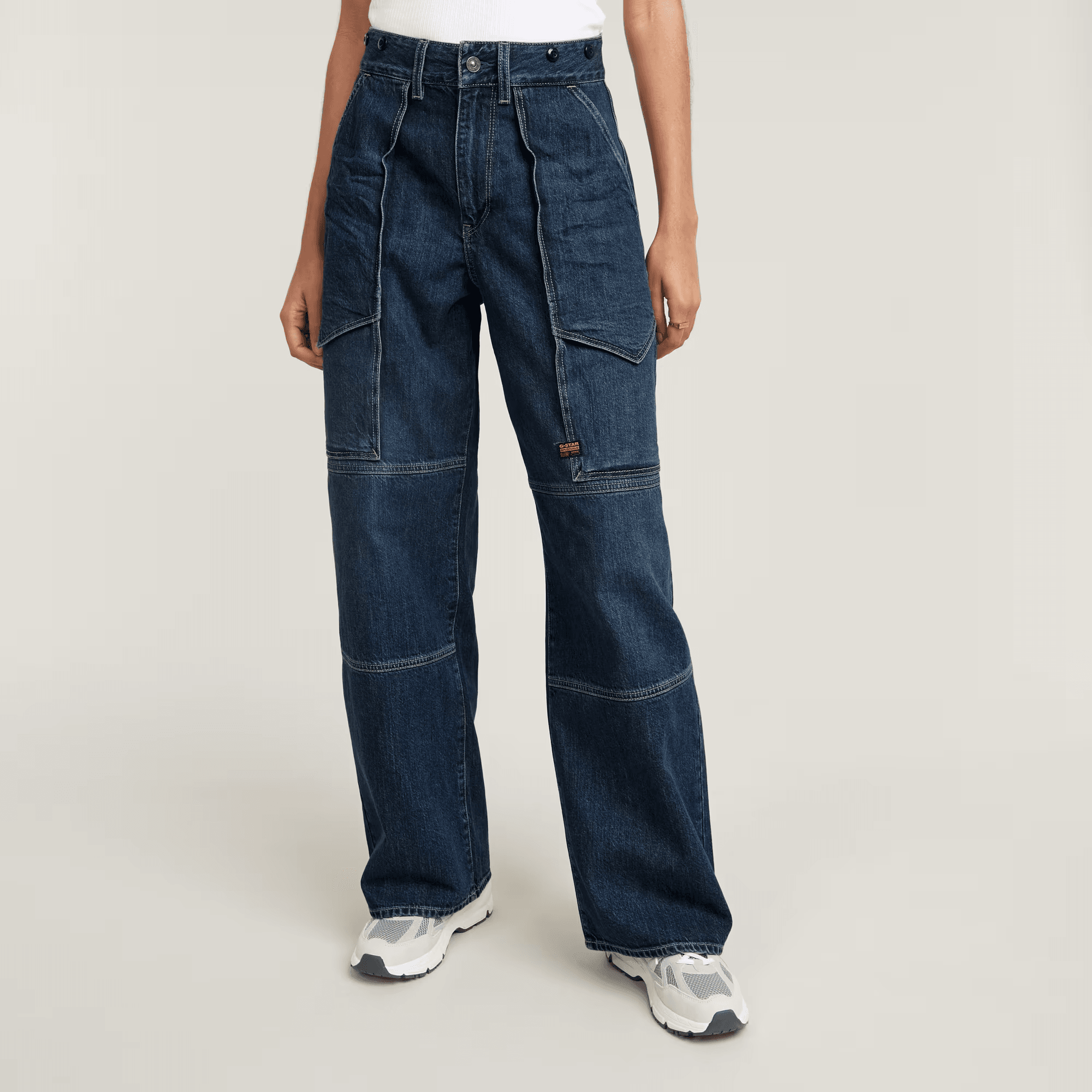 Barrel Utility High Loose Jeans in Worn in Sentry Blue