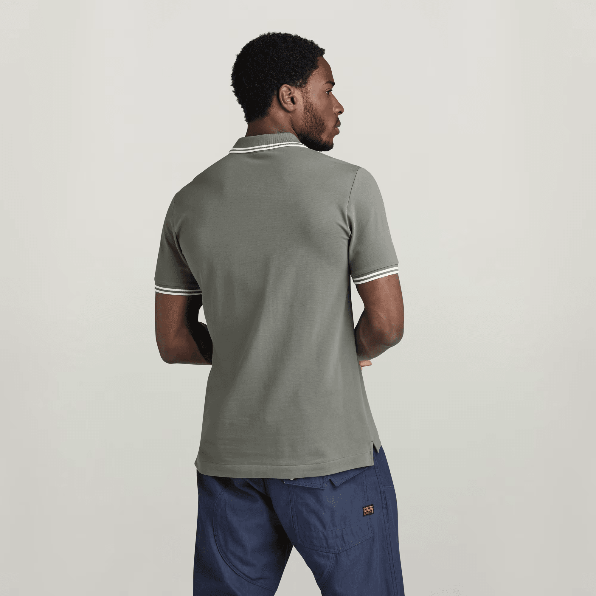 Dunda Slim Stripe Polo in Gs Grey