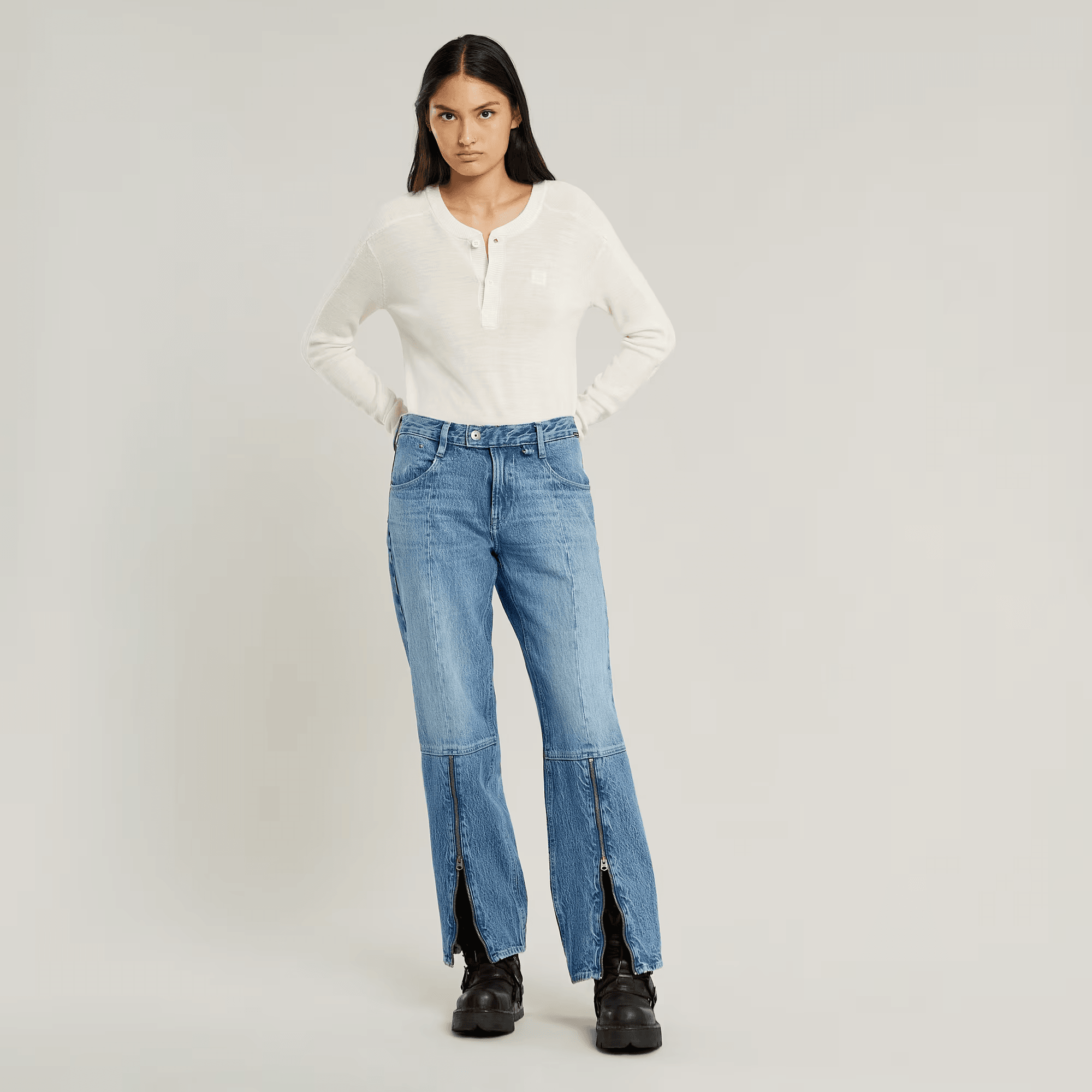 Judee Biker Low Waist Loose Jeans in Sun Faded Blue Donau