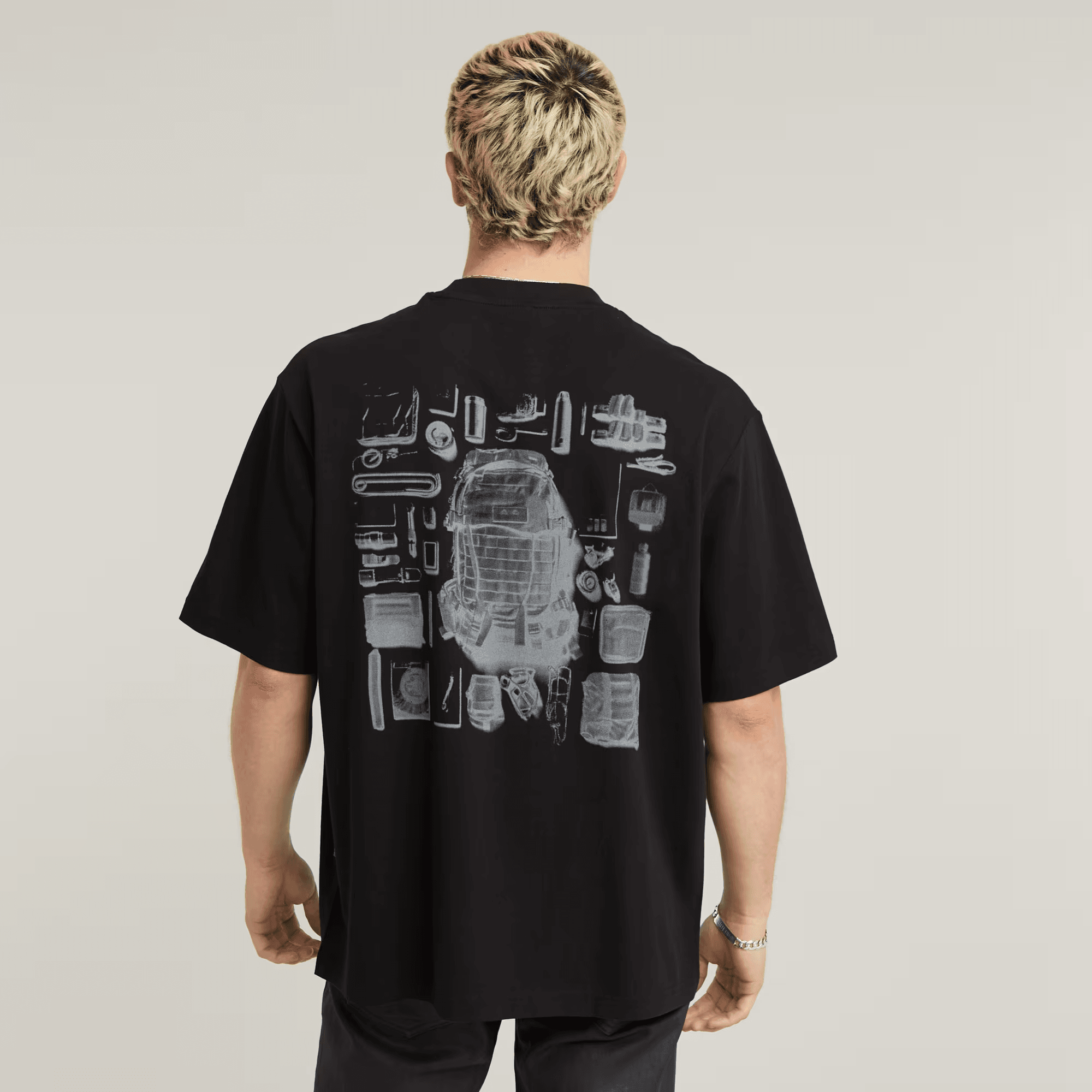 Knolling Back Graphic Boxy T-Shirt in Dark Black