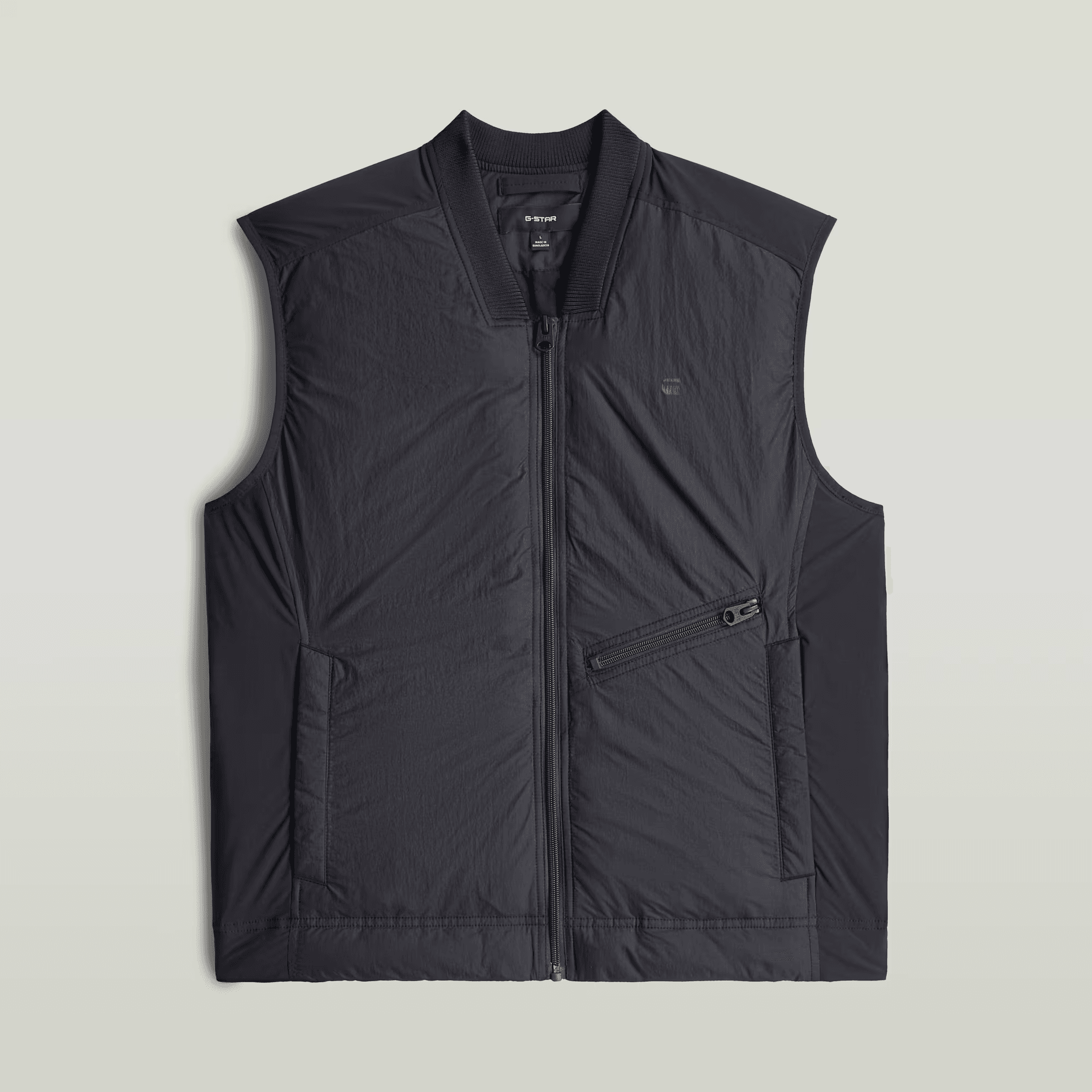 Lightweight Vest in Dark Black