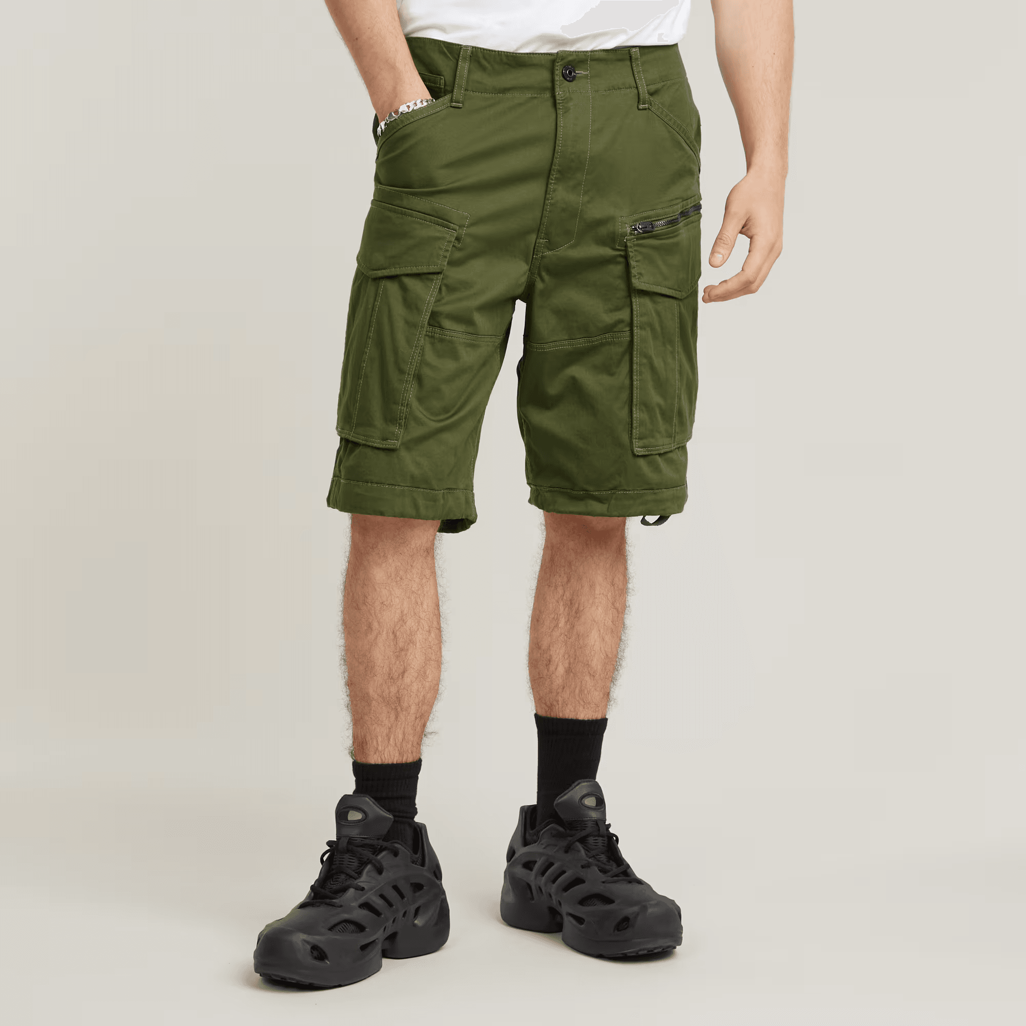 Rovic Zip Relaxed Shorts in Sage