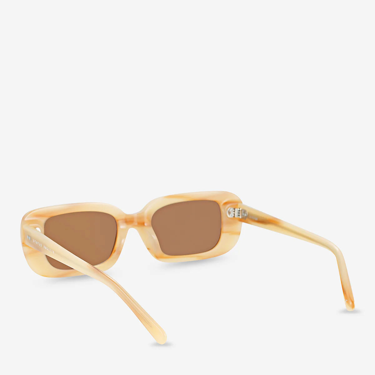 Solitary Sunglasses in Blonde