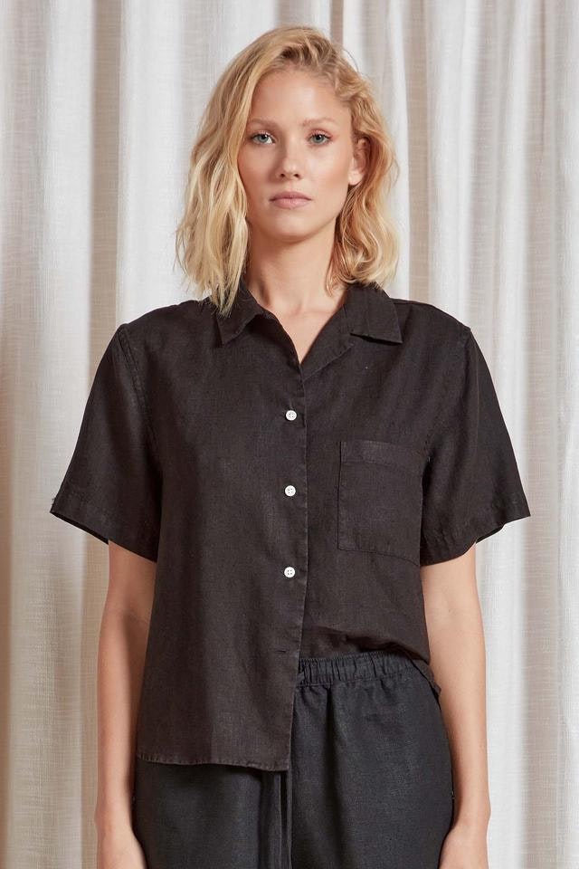 Short Sleeve Linen Shirt in Black