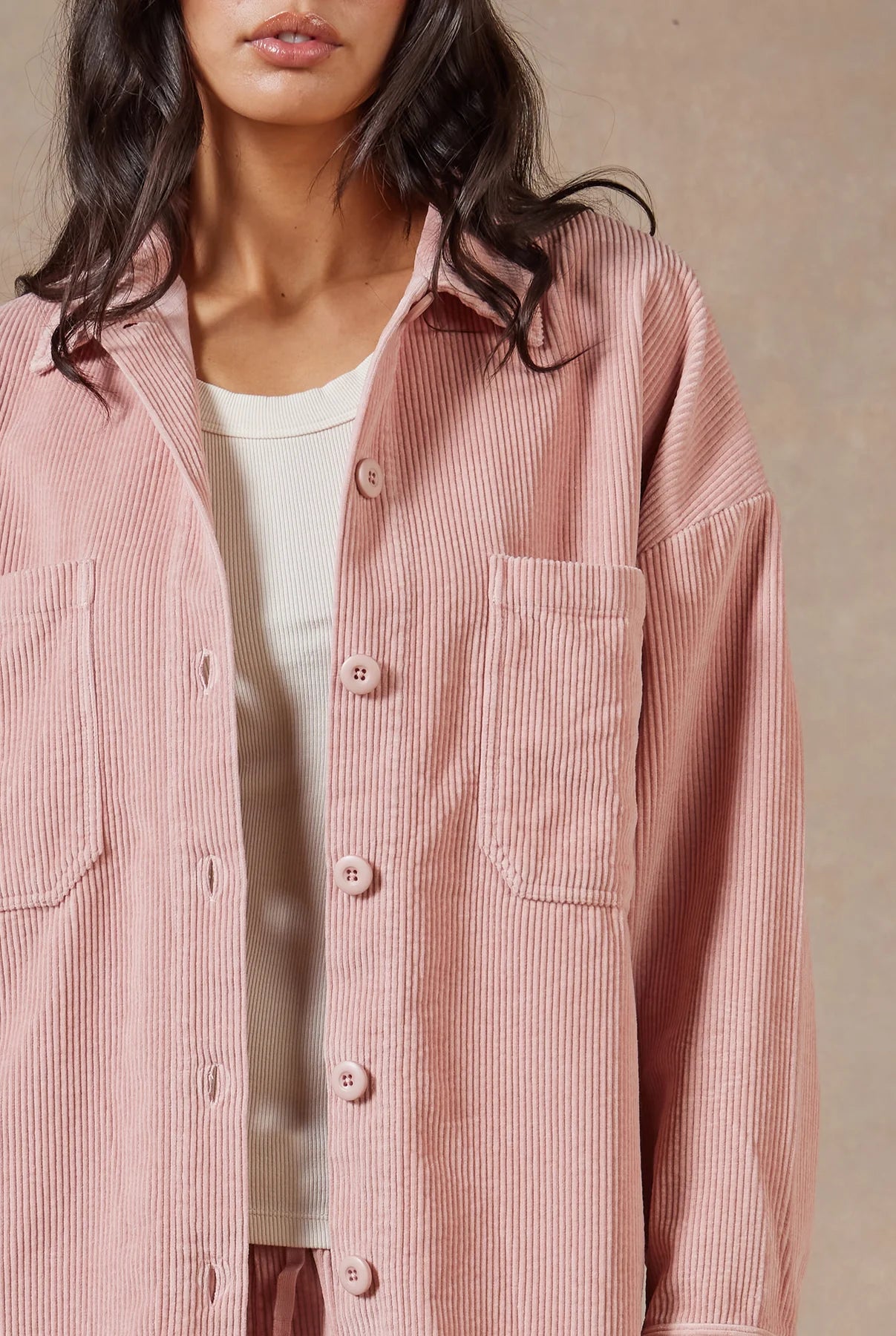 (W) Lebowski Cord Overshirt in Chalk Pink