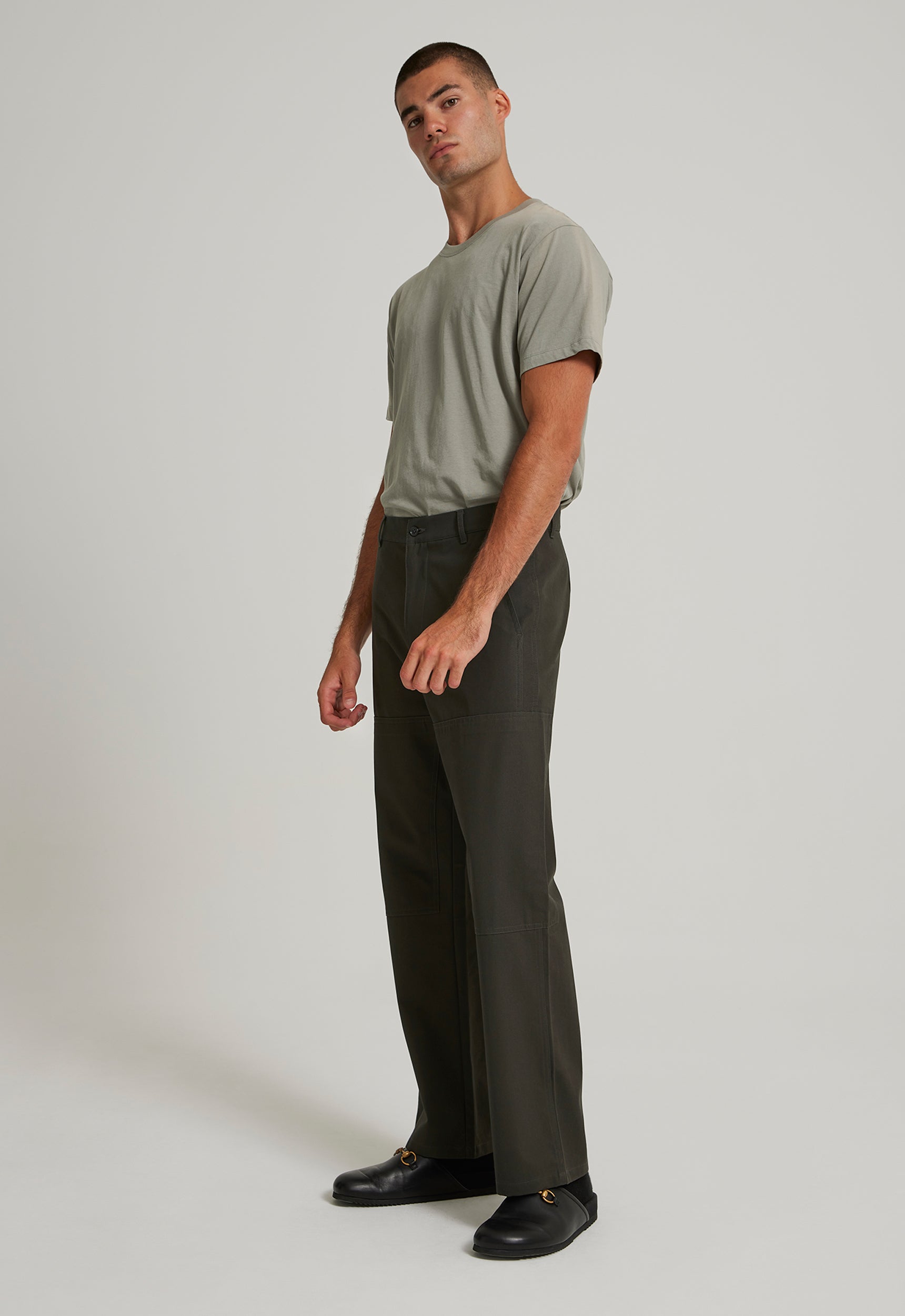 Richard Cotton Pant in Charcoal