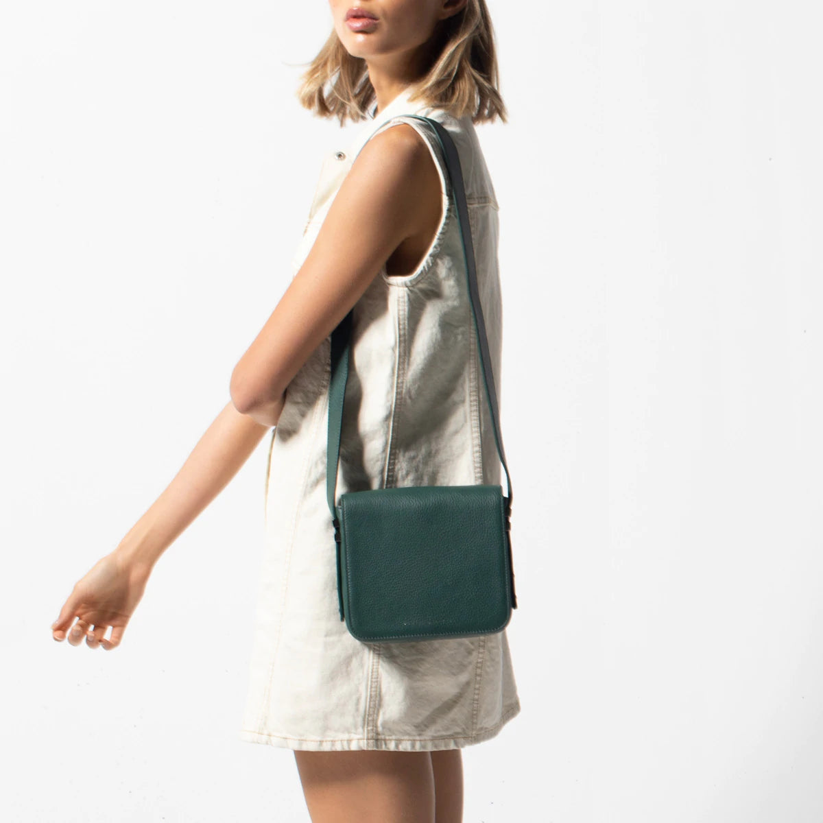 Want To Believe Leather Bag in Green